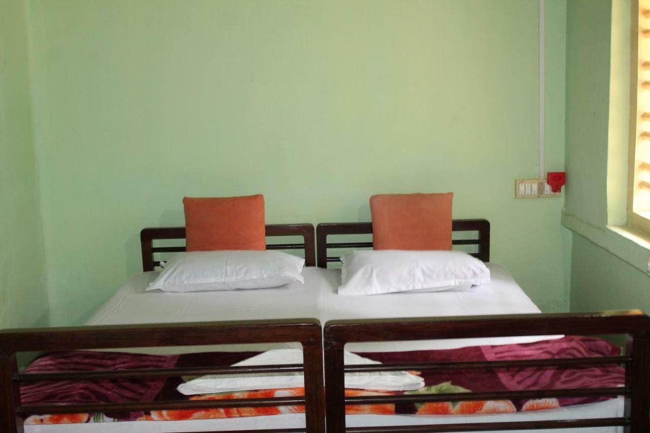Woodside Homestay Wayanad Batheri Esterno foto
